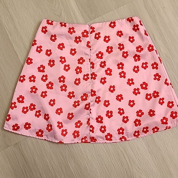 Princess Polly station pink mini skirt red flower Floral Sz 2 Bloomcore A Line - Picture 7 of 7